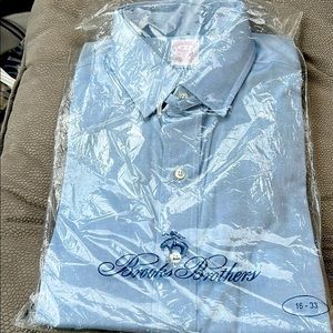 Men’s dress shirt